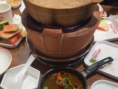 -阿润打边炉·鲜切鸡煲(华漕店)