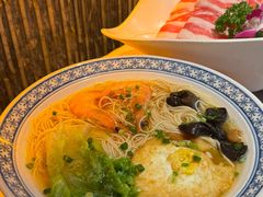 -泓炙颐凤鲜海鲜火锅料理(桐乡店)