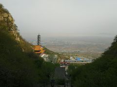-鸡鸣山旅游风景区