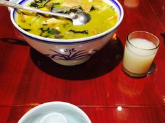 -窄巷子陕菜馆·地道陕西菜(粉巷店)