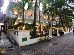 -星巴克臻选(广州沙面店)