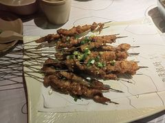-巴厘龙虾·榜首油焖大虾(音乐学院·沿江酒馆店)