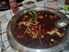-蛙一刀·麻椒鱼火锅(金仙桥店)