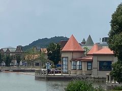 -蓝精灵乐园·世茂精灵之城主题乐园