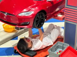 -奈尔宝家庭中心·亲子早教·派对餐厅(北京东坝万达店)