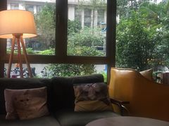 靠窗位-咖法森林·咖啡  酒吧(天河店)