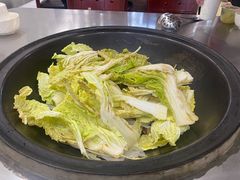 -粘豆包柴火铁锅炖