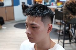 -CUTMAN男士理发