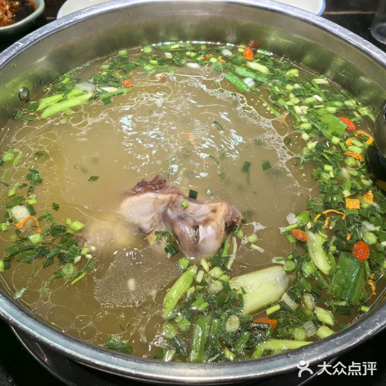 你吃牛肉火锅的时候会翘脚[狗头]