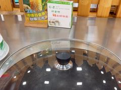 -屯老二农家铁锅炖·行业领军者(梅江店)