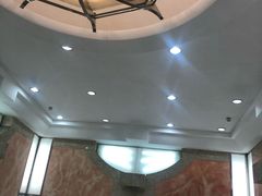 -上海置地广场(南京东路店)