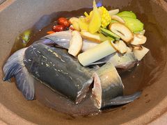 -鲜念蒸汽石锅鱼(红山6979店)