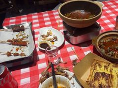 -罗霸蛮老岳阳大排档·鲜货烧烤·土吊子煨砂锅烧菜