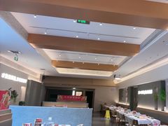 -肥肥虾庄·金牌油焖大虾(汉口城市广场店)