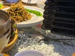 -慢丽江·云南野生菌土鸡锅(西山店)
