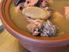 -黄泥岗·地道湖北菜(奥特莱斯店)