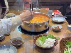 -野山舂·贵州现舂酸汤牛肉(东山店)