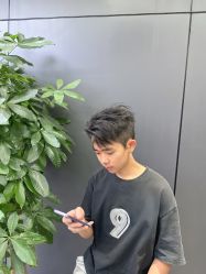 -藤野造型•烫染专业店