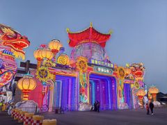 -淄博花灯齐彩城