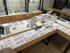 -无界眼镜MaxLess(滨江星光大道店)