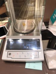 -周大福CHOW TAI FOOK(长寿路189弄购物中心店)