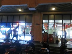 -中国联通(三亚市解放二路营业厅)