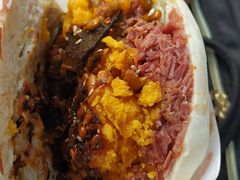 -清真马乐贝腊牛肉蛋黄菜夹馍(马蓉洒金桥店)