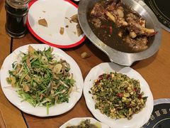 -聚首堂·特色小吃·肘子(什刹海德胜门店)