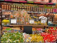 零售区-老婆大人量贩零食连锁(萧山临浦店)