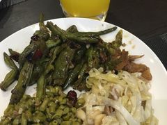 -成都华星名仕奥迪4S店(龙潭寺店)