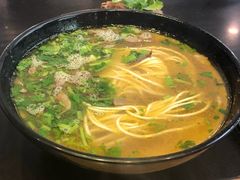 -杨记清芳牛肉拉面(宝龙广场店)