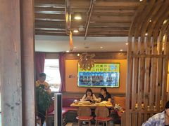 -隔壁老王·家常云南菜(花巷店)