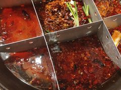 -周小明火锅(黑金冠社区店)