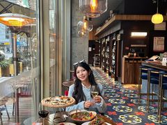 -Brut Eatery Wine Bar & Restaurant (建国东路店)