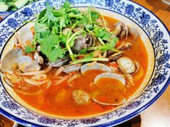-琥珀老六龙虾(四里河店)