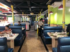卡座-爱客得牛排海鲜烤肉·火锅自助(春熙路黑金好店)
