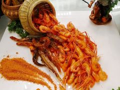 漓江双鲜-刘姐啤酒鱼民族演艺餐厅(西街总店)
