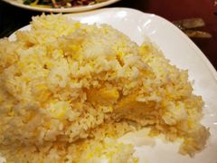 -鑫渔港海鲜本地菜·山海关浑锅(东戴河店)