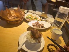 -关东小磨东北菜(上海长风大悦城店)