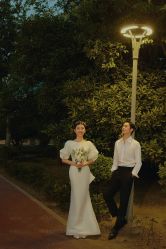 -至臻微拉婚纱摄影