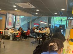 -麦当劳(轻轨曹杨路店)