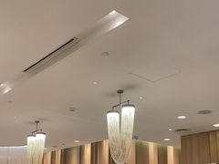 -香港百合居(LCM置汇旭辉广场店)
