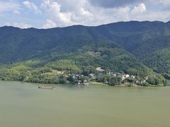 -严子陵钓台(富春江小三峡)