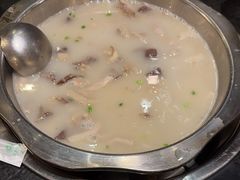 -肖仙仙羊肉汤·创于1996年(三官堂总店)