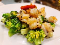 黑松露炒虾球-稻香酒家(长宁KING88广场店)
