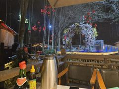 -二荆条·蜀鲜汇城市森林火锅