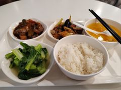 -浦东图书馆读者餐厅