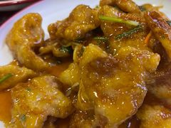 -闯关东东北农家菜(崂山石老人店)