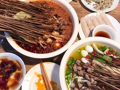 -嘉州叶婆婆钵钵鸡(建设路店)