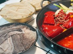 -扎起市井老火锅(乐山总店)